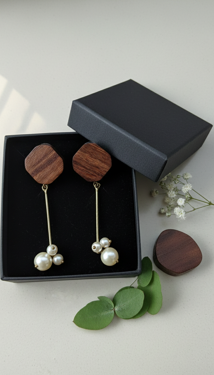 Dhara-Jyoti (धरा-ज्योति) earrings