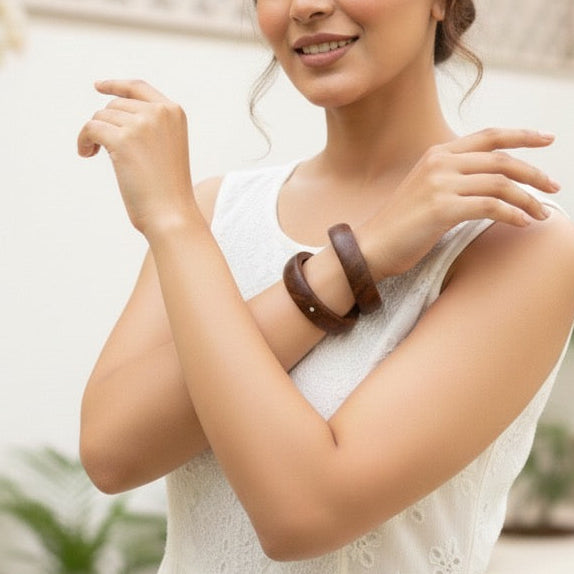 वनज्योति (Vanajyoti) Wooden bangles